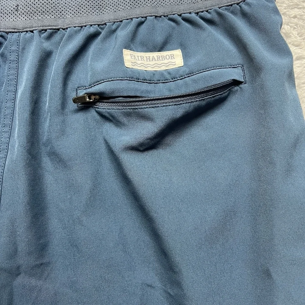 Fair Harbor The One Hybrid Shorts Mens Large Blue Lined Classic Casual Beach